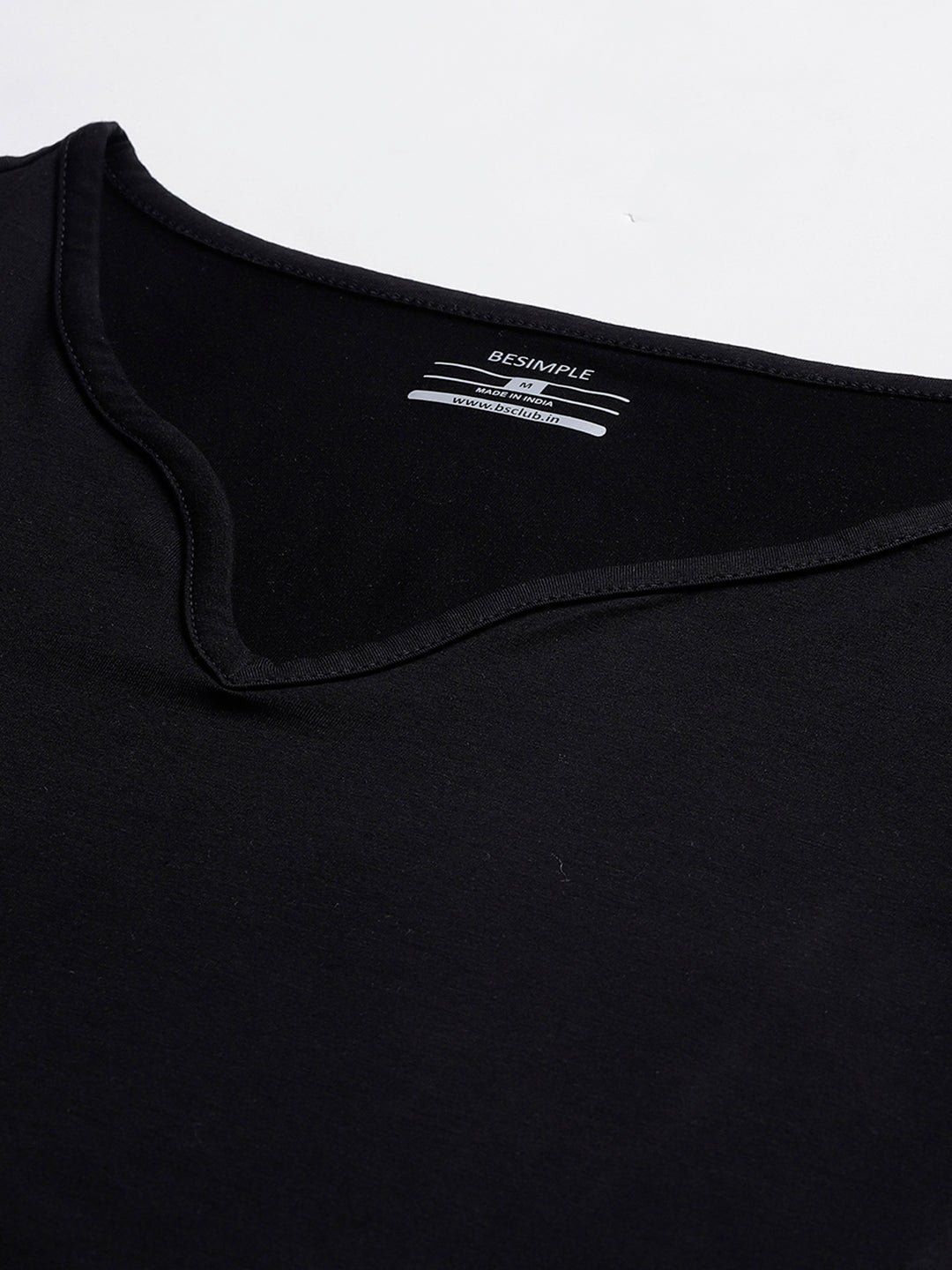 Supima V-Neck Crop : Black