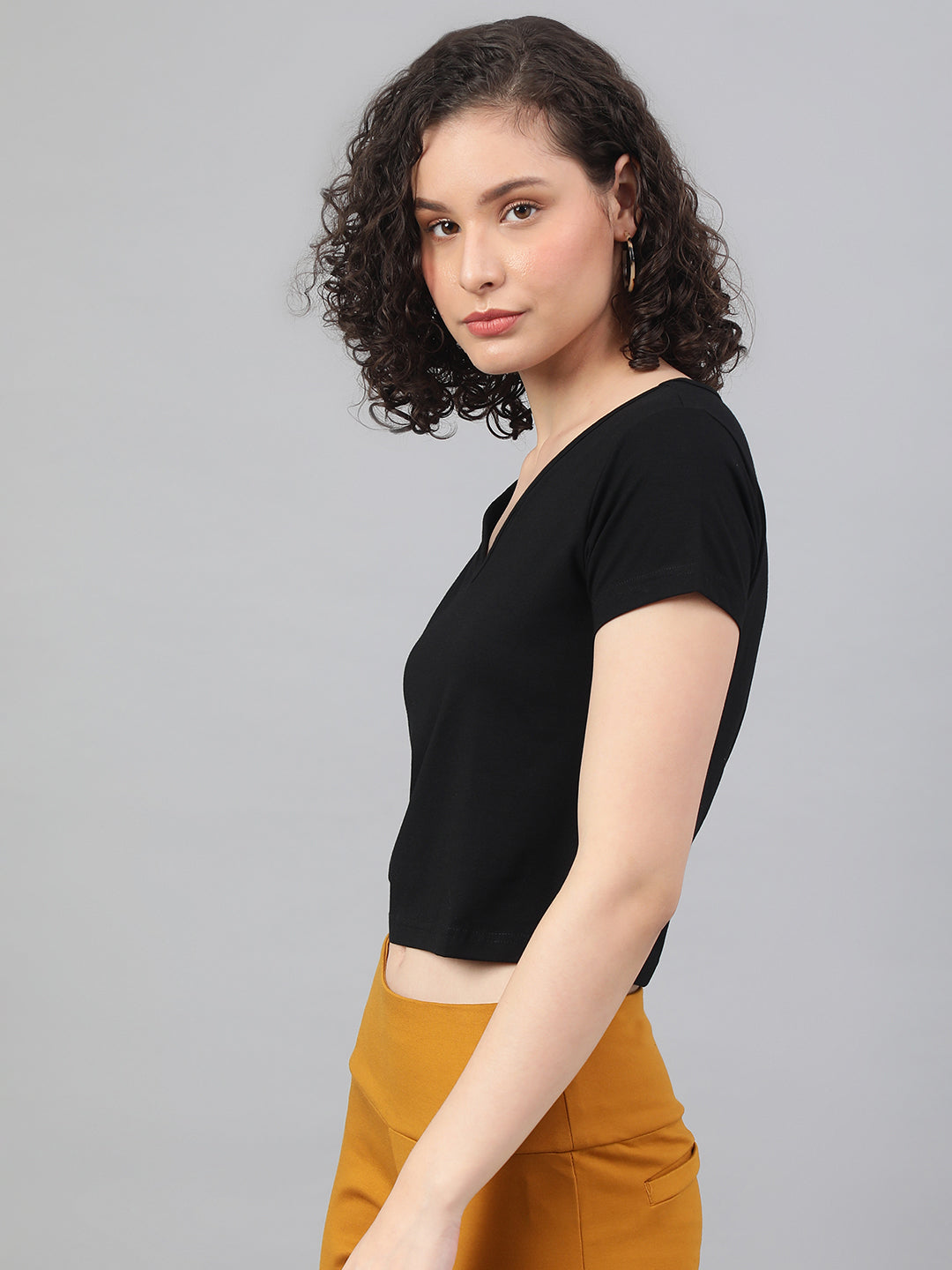 Supima V-Neck Crop : Black