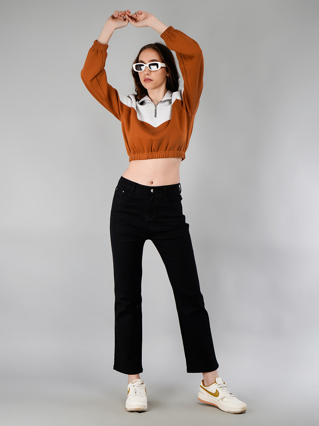Crop Sweatshirt : White Mélange / Tan