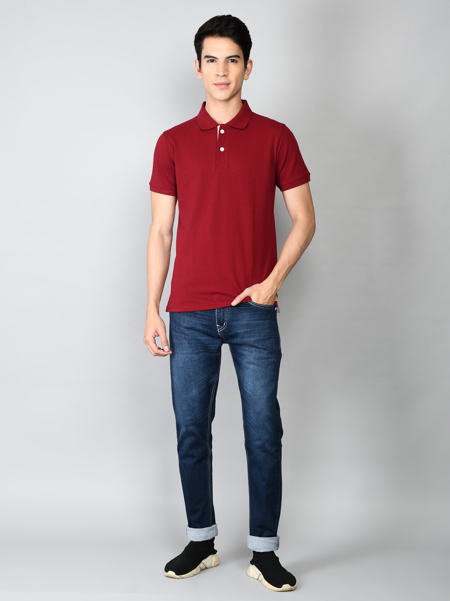 Golfer Polo T-Shirt for Men: Maroon