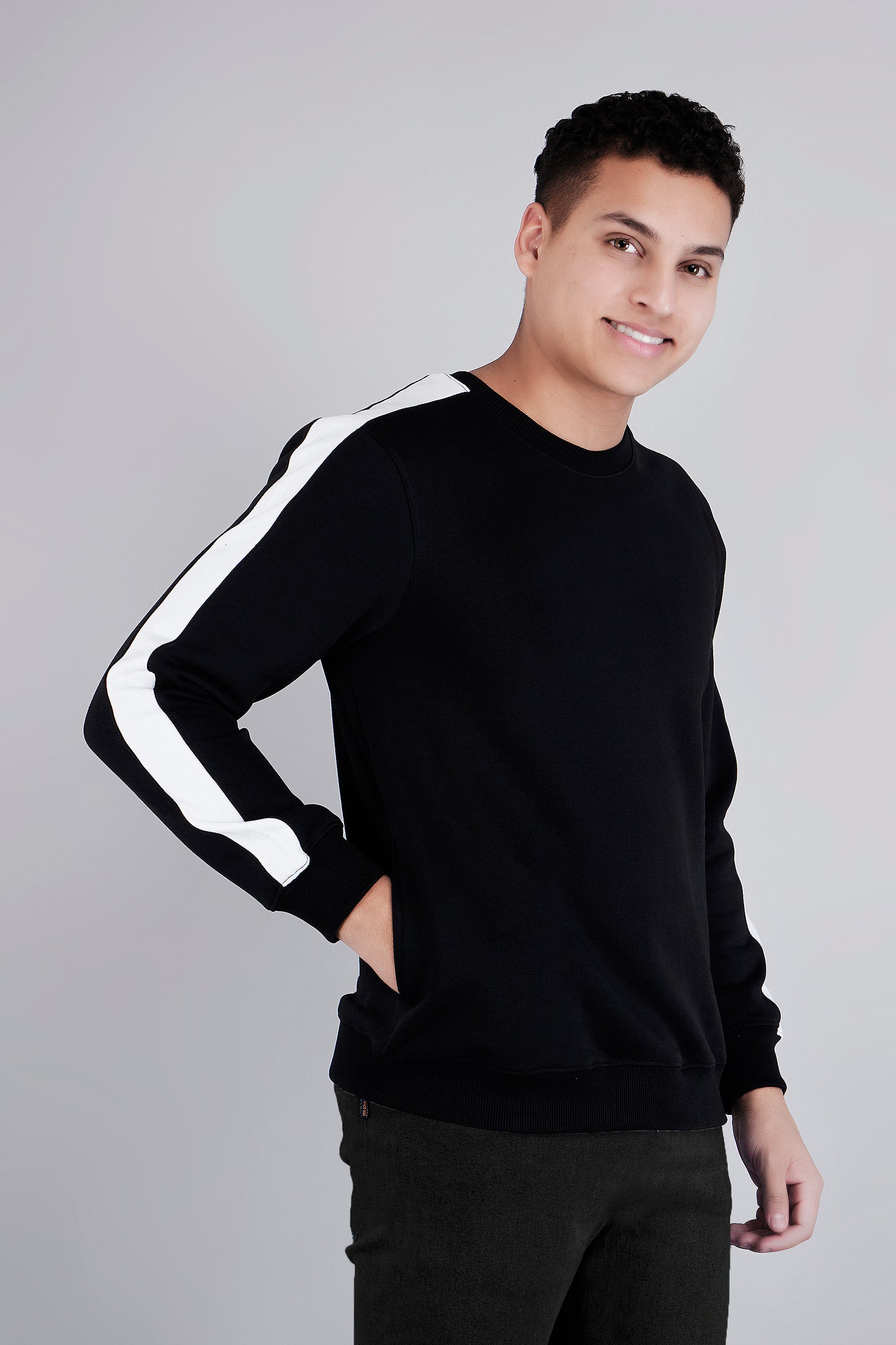 Men Solid Sweatshirts - Royal Collection